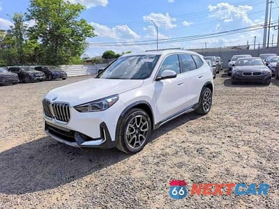 2026 BMW X1 XDRIVE28I WBX73EF04T5613095 - główne zdjęcie licytacji z USA - miniatura