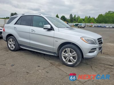 Czwarte zdjęcie samochodu z boku: 2012 MERCEDES-BENZ ML 350 BLUETEC VIN:4JGDA2EB1CA080259 - miniatura