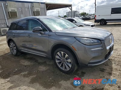 Czwarte zdjęcie samochodu z boku: 2022 LINCOLN CORSAIR RESERVE VIN:5LMCJ2C98NUL21311 - miniatura