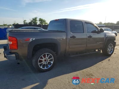 Trzecie zdjęcie samochodu z tyłu: 2007 CHEVROLET SILVERADO K1500 CREW CAB VIN:2GCEK13M871571805 - miniatura