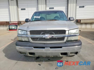 Piąte zdjęcie samochodu w środku: 2003 CHEVROLET SILVERADO K1500 VIN:1GCEK19VX3E274429 - miniatura