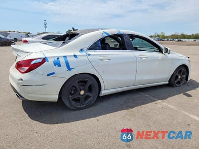 Trzecie zdjęcie samochodu z tyłu: 2014 MERCEDES-BENZ CLA 250 4MATIC VIN:WDDSJ4GB5EN154997 - miniatura