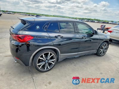 Trzecie zdjęcie samochodu z tyłu: 2018 BMW X2 SDRIVE28I VIN:WBXYJ3C30JEJ82300 - miniatura