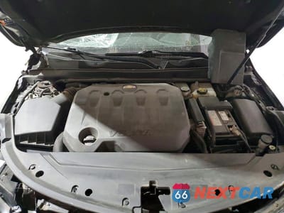 Zdjęcie 11 z 12 samochodu: 2018 CHEVROLET IMPALA LT VIN:2G1105S33J9178378 - miniatura