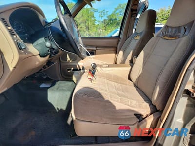 Zdjęcie 7 z 13 samochodu: 1999 MERCURY MOUNTAINEER VIN:4M2ZU52P1XUJ31129 - miniatura