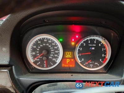 Zdjęcie 9 z 12 samochodu: 2012 BMW M3 VIN:WBSDX9C51CE784360 - miniatura