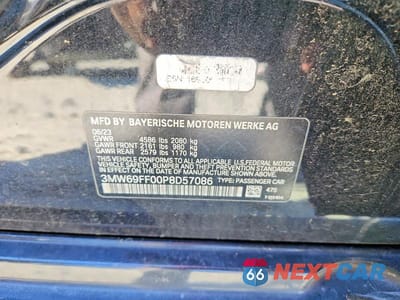 Zdjęcie 12 z 12 samochodu: 2023 BMW 330I VIN:3MW69FF00P8D57086 - miniatura