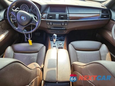 Zdjęcie 8 z 12 samochodu: 2013 BMW X5 XDRIVE35I VIN:5UXZV4C57D0E14665 - miniatura