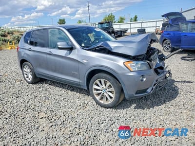 Czwarte zdjęcie samochodu z boku: 2014 BMW X3 XDRIVE28I VIN:5UXWX9C51E0D28957 - miniatura