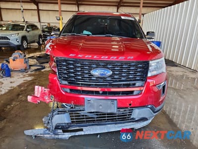 Piąte zdjęcie samochodu w środku: 2018 FORD EXPLORER SPORT VIN:1FM5K8GT3JGB62000 - miniatura