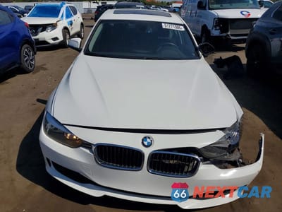 Piąte zdjęcie samochodu w środku: 2015 BMW 320 I XDRIVE VIN:WBA3C3G5XFNT51014 - miniatura