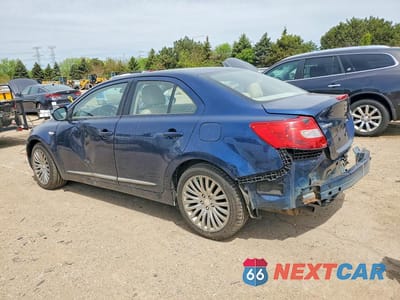 Drugie zdjęcie samochodu z przodu: 2011 SUZUKI KIZASHI SE VIN:JS2RF9A31B6110791 - miniatura