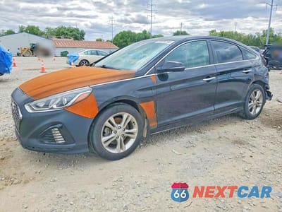 2018 HYUNDAI SONATA SEL+ 5NPE34AF1JH710990 - główne zdjęcie licytacji z USA - miniatura