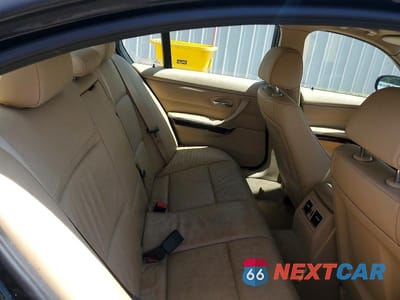 Zdjęcie 10 z 12 samochodu: 2011 BMW 328 I VIN:WBAPH7G57BNN02153 - miniatura
