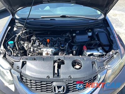 Zdjęcie 7 z 10 samochodu: 2015 HONDA CIVIC LX VIN:19XFB2F55FE013054 - miniatura