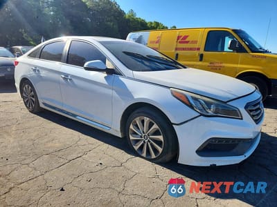Czwarte zdjęcie samochodu z boku: 2017 HYUNDAI SONATA SPORT VIN:5NPE34AF0HH538381 - miniatura