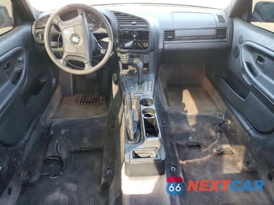 Zdjęcie 8 z 12 samochodu: 1997 BMW 3 SERIES VIN:WBACC0321VEK23589 - miniatura