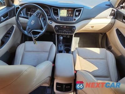 Zdjęcie 8 z 13 samochodu: 2016 HYUNDAI TUCSON LIMITED VIN:KM8J3CA29GU034661 - miniatura