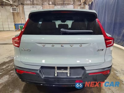 Zdjęcie 6 z 14 samochodu: 2026 VOLVO XC40 PLUS VIN:YV4L12UC6T2746341 - miniatura