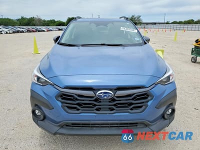 Piąte zdjęcie samochodu w środku: 2024 SUBARU CROSSTREK PREMIUM VIN:JF2GUADC8RH353535 - miniatura