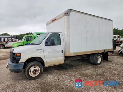 2012 FORD E350 BOX TRUCK 1FDSE3FL6CDB14624 - główne zdjęcie licytacji z USA - miniatura