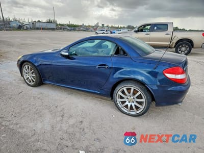 Drugie zdjęcie samochodu z przodu: 2005 MERCEDES-BENZ SLK 350 VIN:WDBWK56F95F052078 - miniatura
