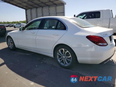Drugie zdjęcie samochodu z przodu: 2015 MERCEDES-BENZ C 300 VIN:55SWF4JB0FU083518 - miniatura