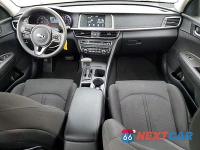 Zdjęcie 8 z 12 samochodu: 2017 KIA OPTIMA LX VIN:5XXGT4L31HG176102 - miniatura