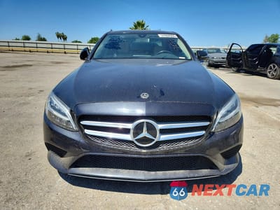 Piąte zdjęcie samochodu w środku: 2020 MERCEDES-BENZ C 300 4MATIC VIN:W1KWF8EB7LR598725 - miniatura