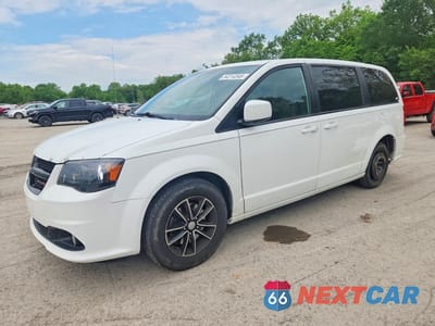 2018 DODGE GRAND CARAVAN SE 2C4RDGBG9JR201353 - główne zdjęcie licytacji z USA - miniatura