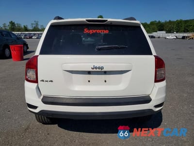 Zdjęcie 6 z 13 samochodu: 2012 JEEP COMPASS SPORT VIN:1C4NJDBB7CD559826 - miniatura