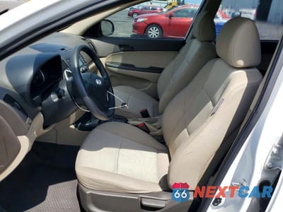 Zdjęcie 7 z 12 samochodu: 2011 HYUNDAI ELANTRA TOURING GLS VIN:KMHDB8AEXBU098868 - miniatura