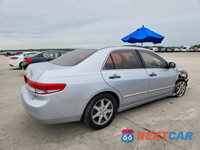 Trzecie zdjęcie samochodu z tyłu: 2003 HONDA ACCORD EX VIN:1HGCM66503A057158 - miniatura