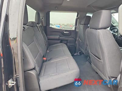 Zdjęcie 10 z 12 samochodu: 2024 CHEVROLET SILVERADO K1500 TRAIL BOSS CUSTOM VIN:3GCPDCEK8RG172817 - miniatura