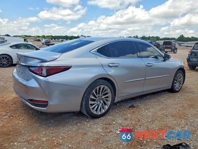 Trzecie zdjęcie samochodu z tyłu: 2022 LEXUS ES 300H ULTRA LUXURY VIN:58AFA1C19NU013884 - miniatura