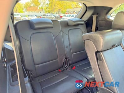 Zdjęcie 11 z 13 samochodu: 2017 HYUNDAI SANTA FE SE VIN:KM8SNDHFXHU236780 - miniatura