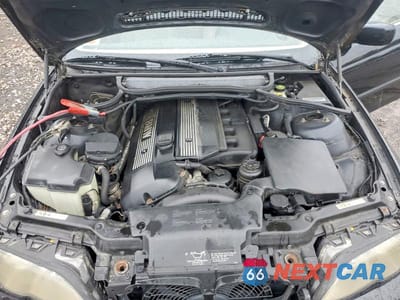 Zdjęcie 11 z 12 samochodu: 2003 BMW 330 XI VIN:WBAEW53473PG23224 - miniatura