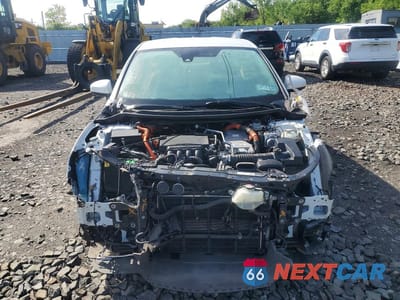 Piąte zdjęcie samochodu w środku: 2018 HONDA CLARITY TOURING VIN:JHMZC5F39JC016581 - miniatura