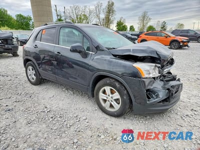 Czwarte zdjęcie samochodu z boku: 2015 CHEVROLET TRAX 1LT VIN:KL7CJLSB8FB231040 - miniatura