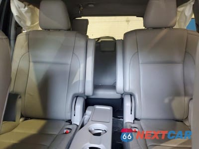 Zdjęcie 10 z 13 samochodu: 2019 TOYOTA HIGHLANDER LIMITED VIN:5TDDZRFH0KS727714 - miniatura