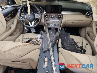 Zdjęcie 8 z 13 samochodu: 2022 MERCEDES-BENZ GLC 300 VIN:W1N0G8DB3NV328408 - miniatura