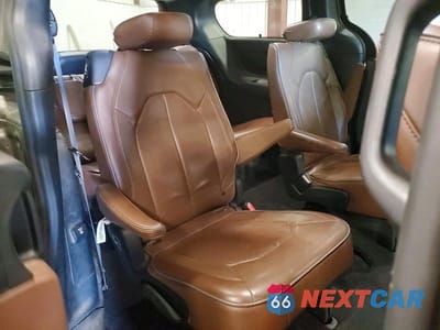 Zdjęcie 11 z 14 samochodu: 2018 CHRYSLER PACIFICA LIMITED VIN:2C4RC1GG0JR169319 - miniatura