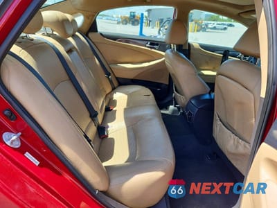 Zdjęcie 10 z 12 samochodu: 2013 HYUNDAI SONATA HYBRID VIN:KMHEC4A42DA081701 - miniatura