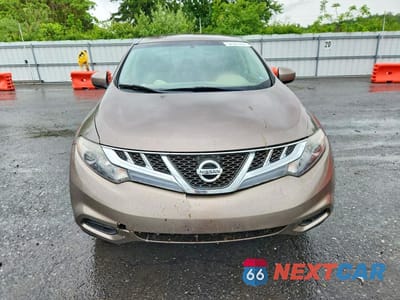 Piąte zdjęcie samochodu w środku: 2014 NISSAN MURANO S VIN:JN8AZ1MWXEW526143 - miniatura