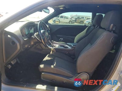 Zdjęcie 7 z 12 samochodu: 2021 DODGE CHALLENGER SXT VIN:2C3CDZAG4MH576763 - miniatura