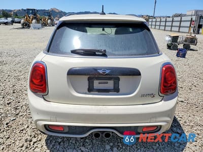 Zdjęcie 6 z 13 samochodu: 2016 MINI COOPER S VIN:WMWXU3C53G2D29981 - miniatura