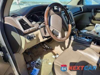 Zdjęcie 8 z 13 samochodu: 2015 GMC ACADIA DENALI VIN:1GKKVTKDXFJ112078 - miniatura