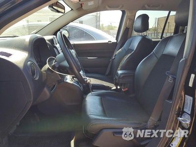 Zdjęcie 7 z 13 samochodu: 2016 JEEP COMPASS LATITUDE VIN:1C4NJDEB9GD782645 - miniatura