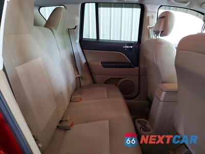 Zdjęcie 11 z 13 samochodu: 2012 JEEP COMPASS LATITUDE VIN:1C4NJDEB7CD525624 - miniatura
