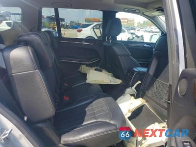 Zdjęcie 10 z 12 samochodu: 2014 MERCEDES-BENZ GL 450 4MATIC VIN:4JGDF7CE7EA430086 - miniatura